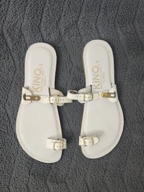 KINO Sandals